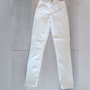 PAIGE Skyline Ankle Peg Pants in White